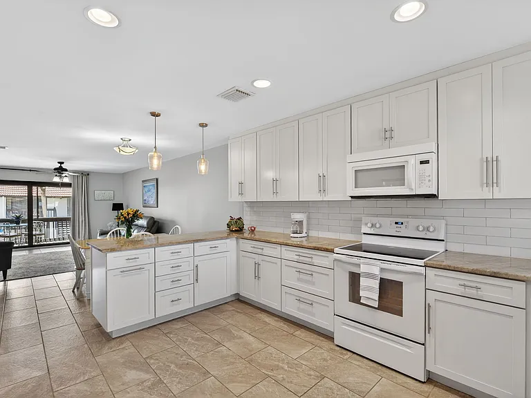 1632 Stickney Point Rd #201 — Photo 16