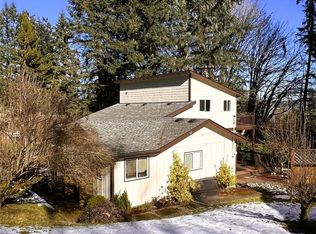 18001 Viking Way NW, Poulsbo, WA 98370