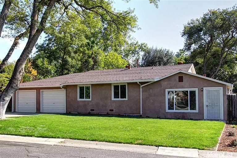 1st image of 2860 Armstrong Dr