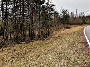 Nashville Hwy, Deer lodge, TN 37726