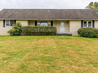 286 Barbertown Point Breeze Rd, Frenchtown, NJ 08825