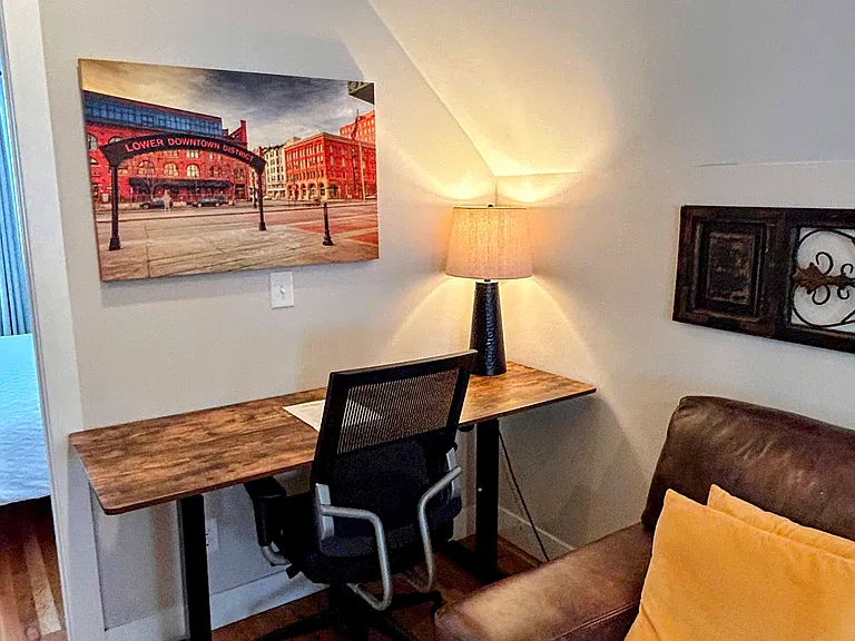 3308 N Lafayette St — Photo 4