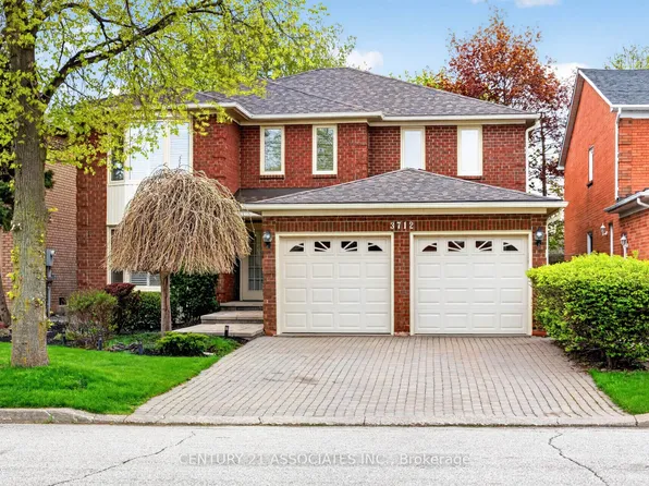 3712 Ketchum Ct, Mississauga, ON L5L 4S4