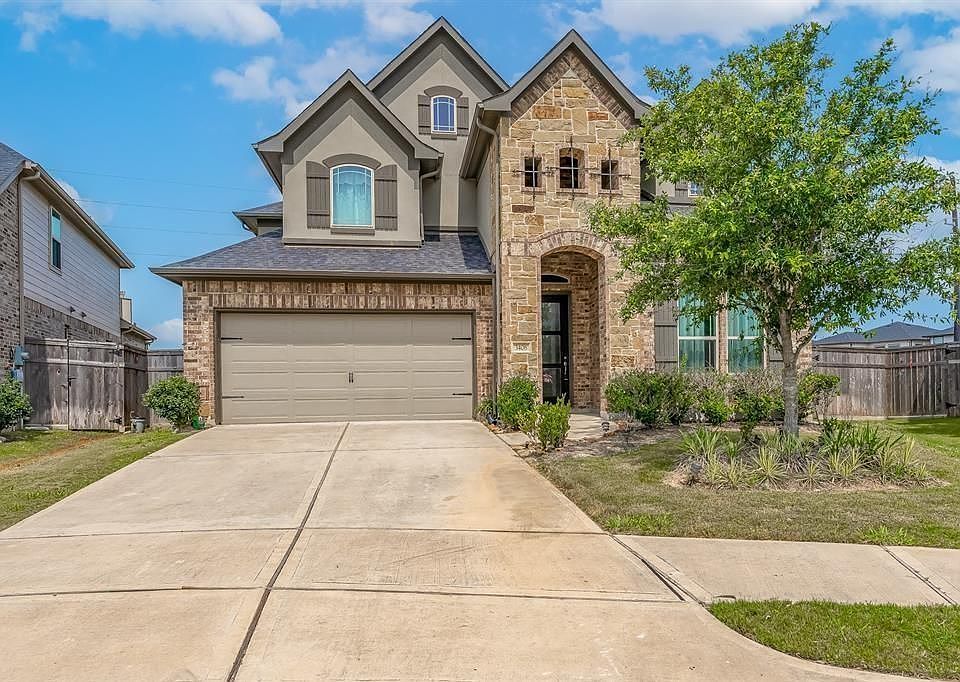 1st image of 3406 Cabernet Shores Dr