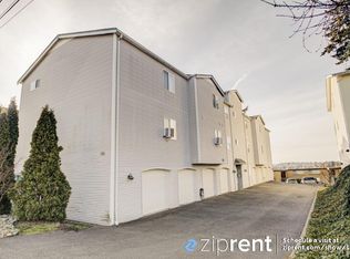 121 SW 154th St APT 2, Burien, WA 98166