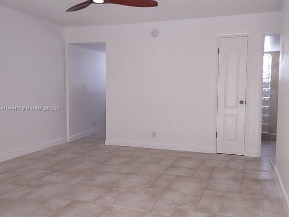 3rd image of 13 NE 2nd Ave APT 102