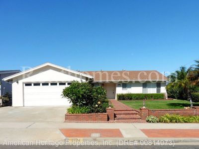 2724 Tokalon St, San Diego, CA, 92110