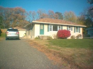 819 114th Ave NW, Coon Rapids, MN 55448