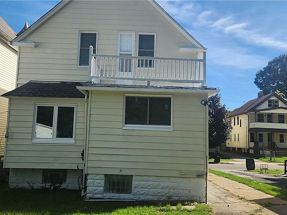 4th image of 2180 W 104th St