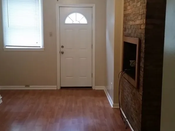 Super cute 1 bedroom apartment on the South Side Flats!, 1919 Larkins Way Floor 1, Pittsburgh, PA 15203