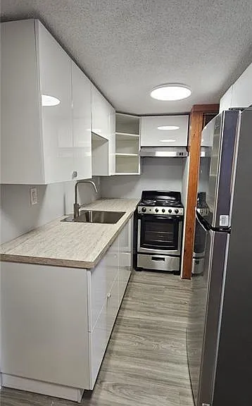 434 Karn St #2 — Photo 5