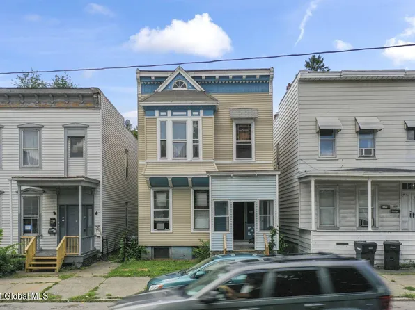 135 5th Ave, Troy, NY 12180