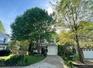 228 Palmdale Ct, Holly Springs, NC 27540