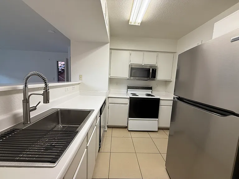 8101 W Flamingo Rd #1068 — Photo 8