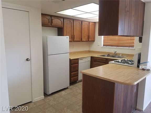 2nd image of 4782 Primavera St #0