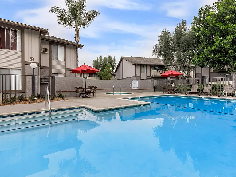Monte Verde Apartment Homes — Photo 1