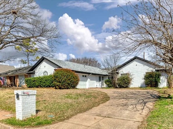 5603 Fireside Dr, Arlington, TX 76016