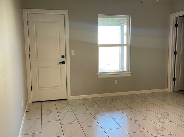 tulsa-oklahoma-458404124 picture