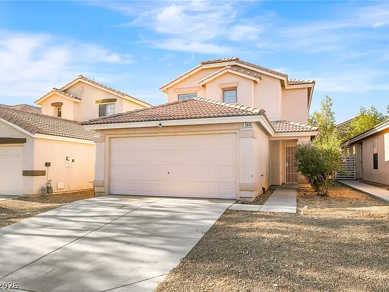 4849 Lone Grove Dr — Photo 2
