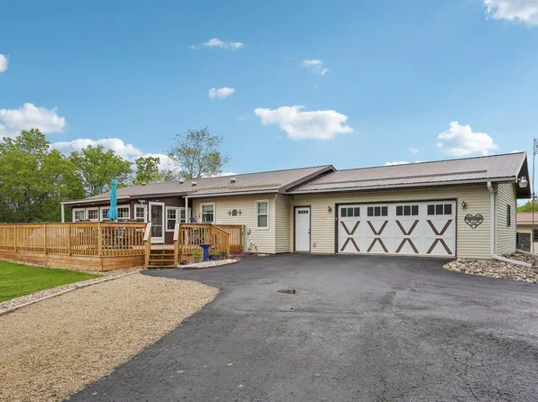 354 Pine Ct, Muscoda, WI 53573