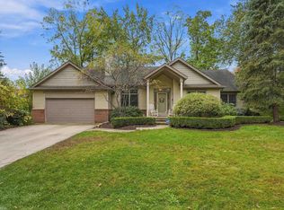11950 Lilac Ln, Shelby Township, MI 48315