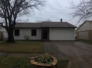 1113 Loving Trl, Grand Prairie, TX 75052