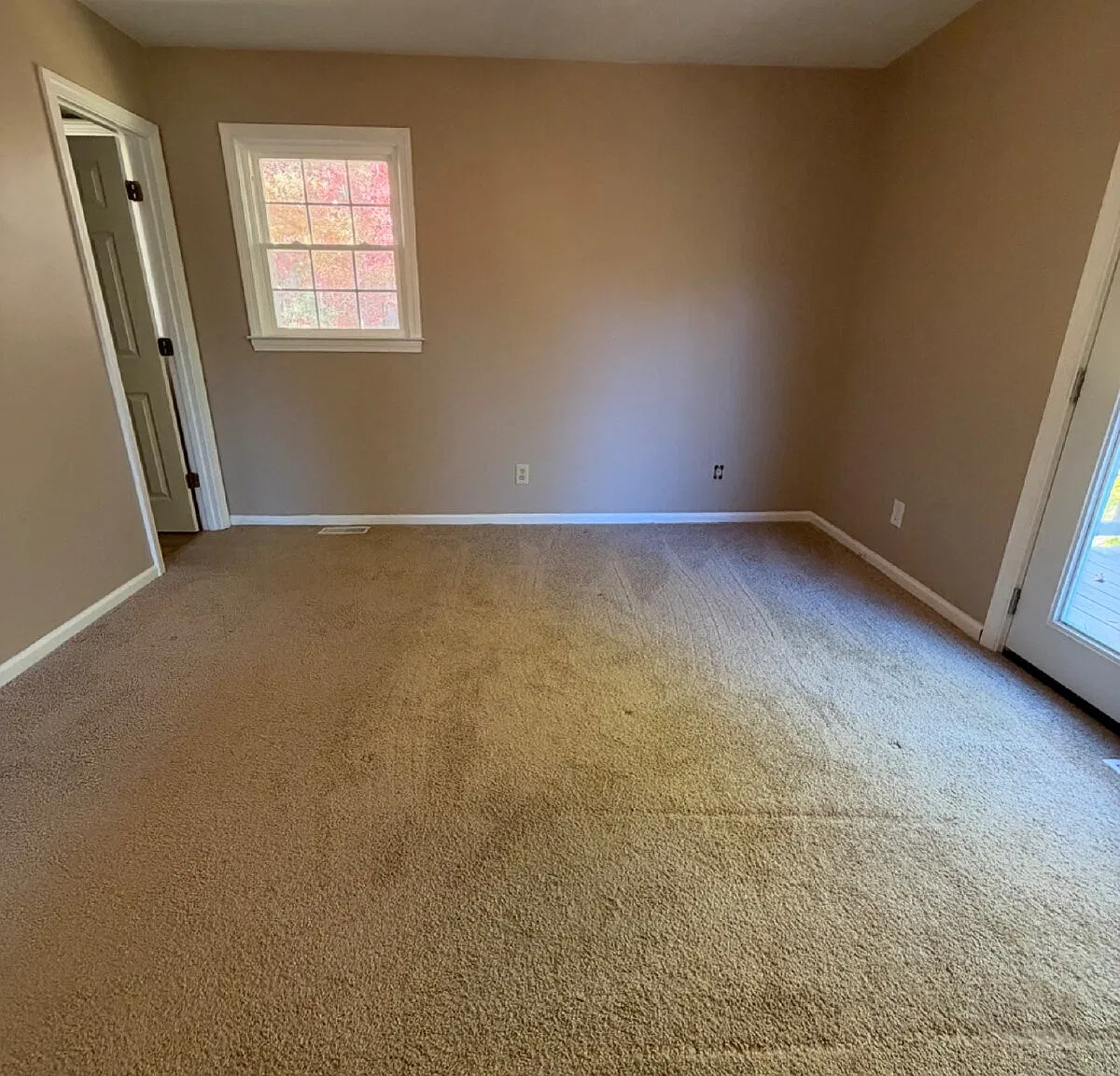 3 bed, 2.0 bath, 1486 sqft, $2,250 — Photo 4