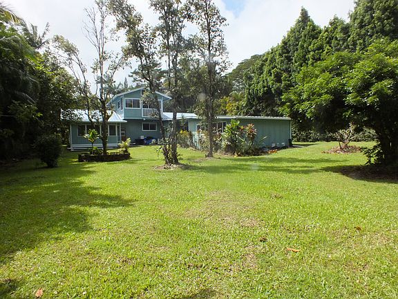 Home, backyard view, private