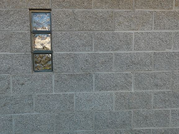 4th image of 1061 Lindbergh St