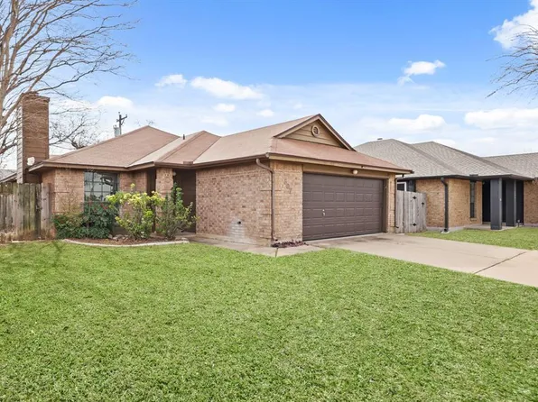 607 Saunders Dr, Round Rock, TX 78664
