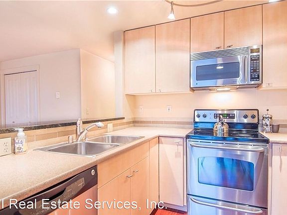 5th image of 8240 126th Ave NE APT A305