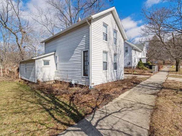 15 Oak St, Ypsilanti, MI 48198