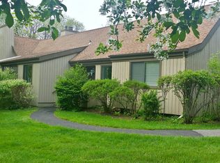 126 Cayuga Ln #A, Stratford, CT 06614