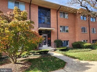 10424 Rockville Pike APT 301, Rockville, MD 20852