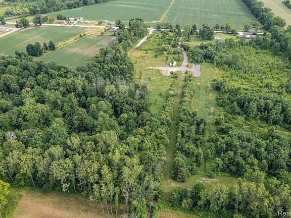 3rd image of 35191 31 Mile Rd