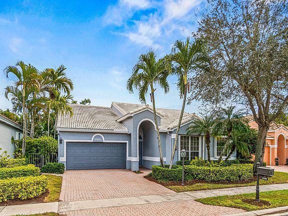 3rd image of 23298 Torre Circle