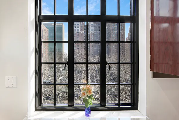 Sold by Compass | media 5