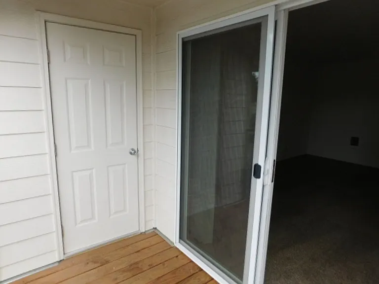 1125 Wyatt Ave — Photo 31