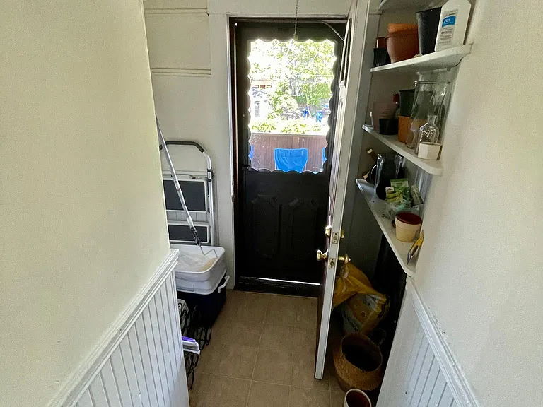 201 Rawson Rd #3 — Photo 10