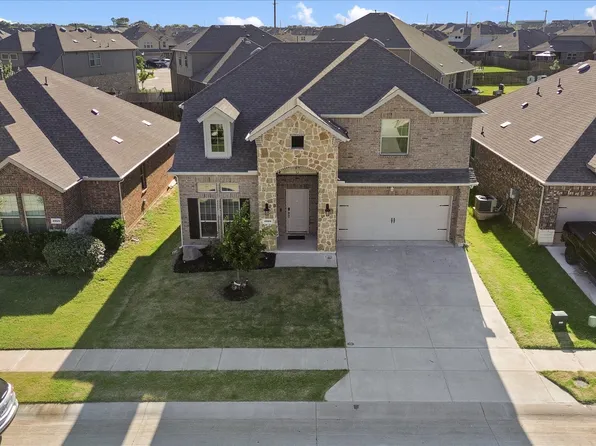2919 Jasper Trl, Aubrey, TX 76227