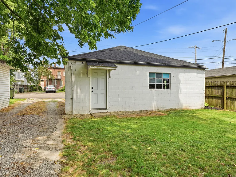 40 W Neff Ave — Photo 28