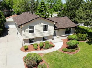 7181 N 90th Blvd, Milwaukee, WI 53224