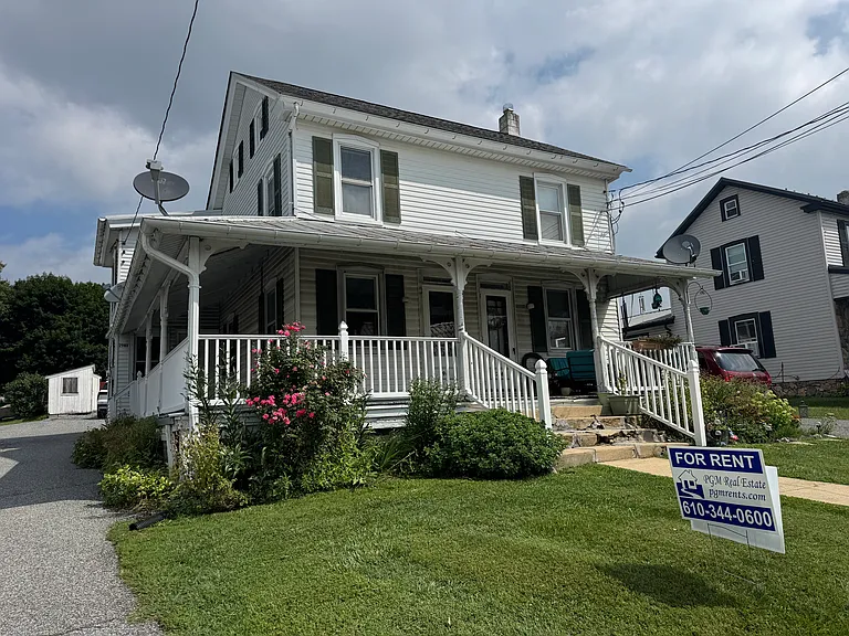 2961 Main St — Photo 1