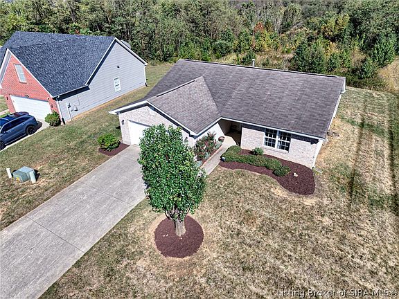 2nd image of 2818 Boulder Ridge Drive