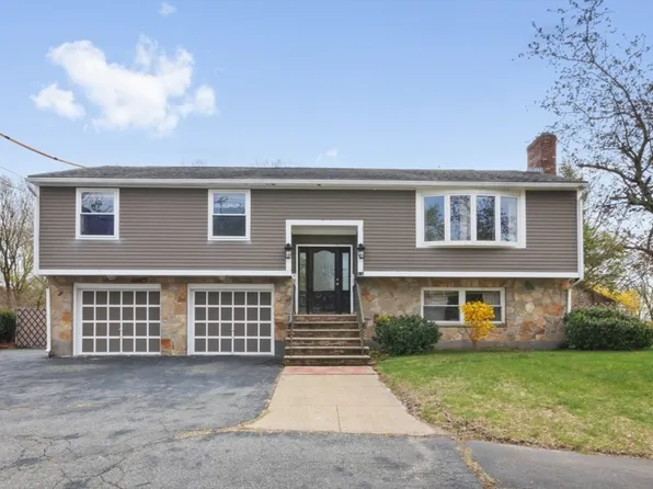 176 Mallard Way, Waltham, MA 02452