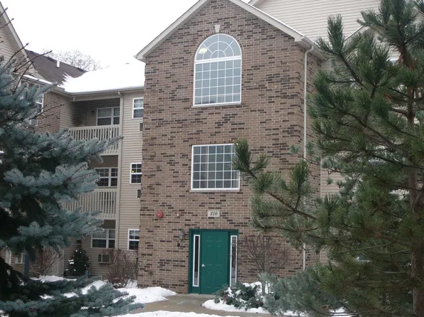 310 Cunat Blvd APT 2G, Richmond, IL 60071