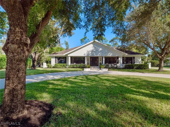 13553 Pine Villa Ln, Fort Myers, FL 33912