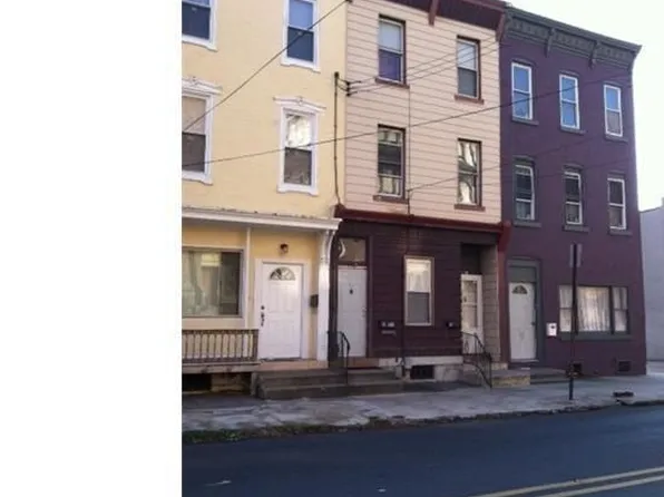 950 Chestnut St, Reading, PA 19602