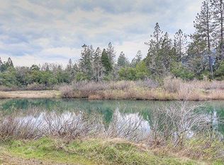 270 Burch Dr, Cave Junction, OR 97523