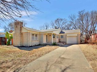 233 S Edgemoor Dr, Wichita, KS 67218